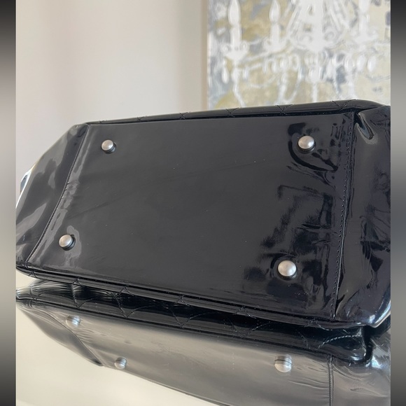 Chanel Vintage Grand Shopping Tote - Picture 8 of 8